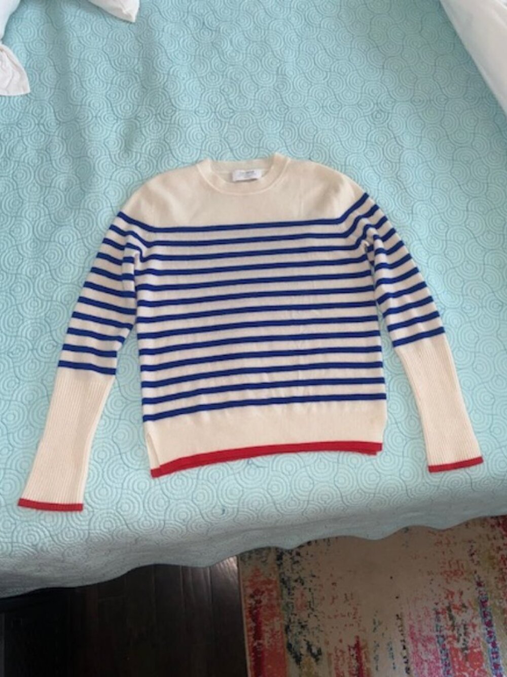 La Ligne Lean Lines 100% Cashmere Sweater in Size XS Cream, Blue & Red - Picture 2 of 9